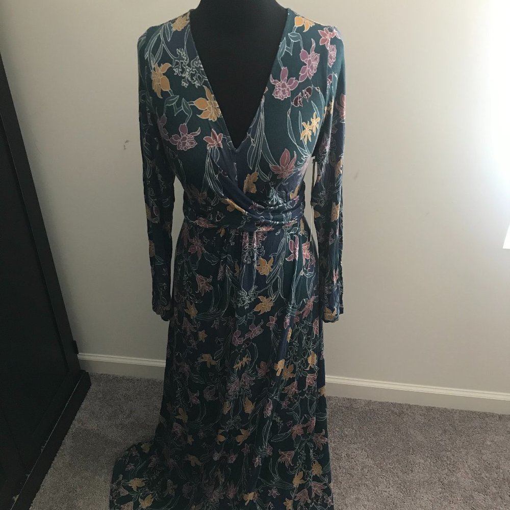 Maternity dress by Jessica Simpson